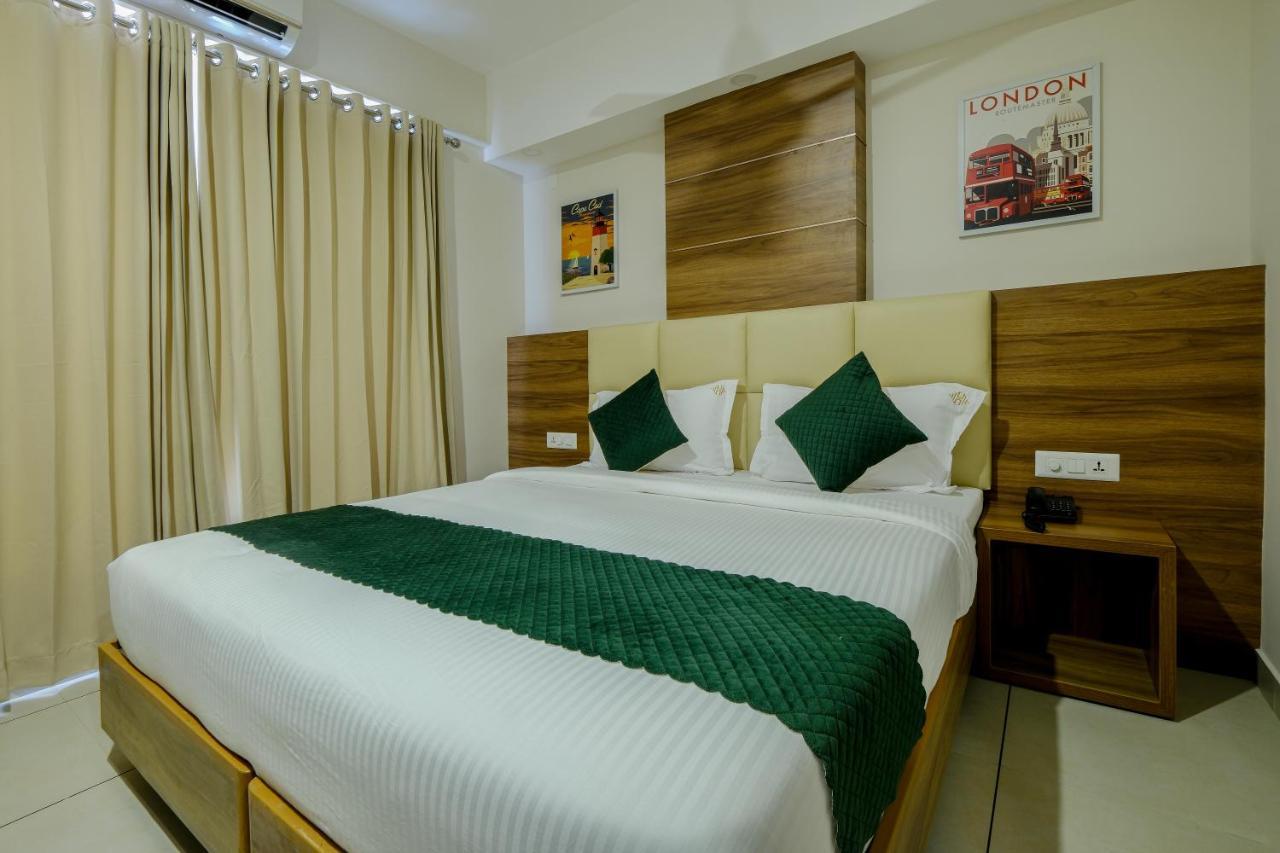 The Heartland Business Hotel, Trivandrum Thiruvananthapuram Esterno foto