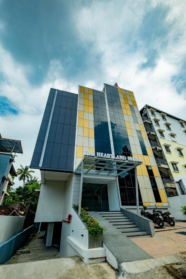 The Heartland Business Hotel, Trivandrum Thiruvananthapuram Esterno foto