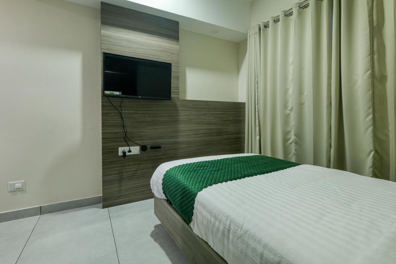 The Heartland Business Hotel, Trivandrum Thiruvananthapuram Esterno foto